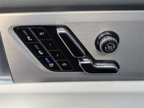 New 2026 Cadillac Vistiq Luxury image 21