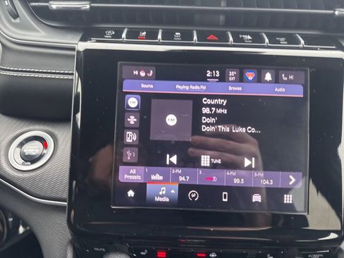 Used 2024 Jeep Grand Cherokee Altitude image 14