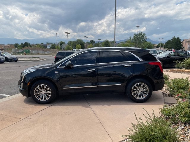Used 2017 Cadillac XT5 Luxury w/ Driver Awareness Package AWD/4WD image 8