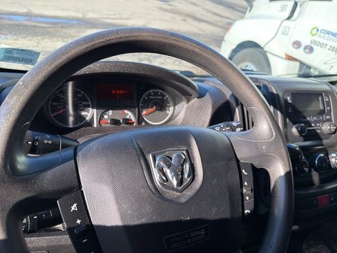 Used 2017 RAM ProMaster 2500 w/ Interior Convenience Group image 11