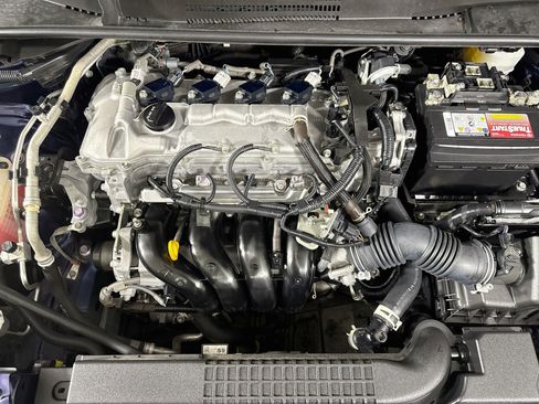 Used 2022 Toyota Corolla LE FWD image 38