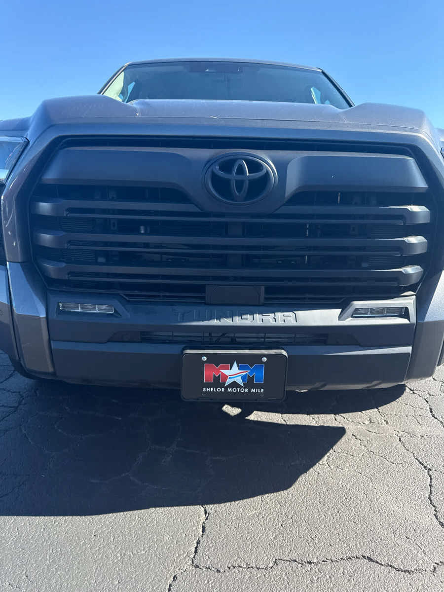 Used 2024 Toyota Tundra SR5 w/ SR5 Convenience Package AWD/4WD image 13