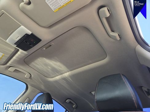 Used 2022 Nissan Sentra SR w/ SR Premium Package FWD image 13