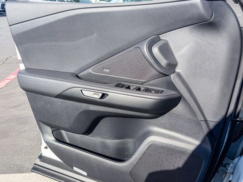 New 2026 Lexus TX 500h AWD image 21