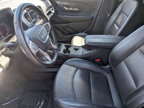 Used 2023 GMC Terrain SLT FWD image 12