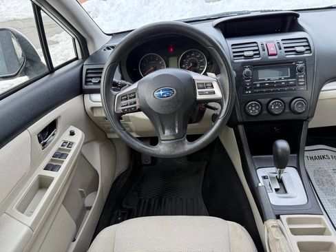 Used 2014 Subaru Crosstrek 2.0i Premium image 12