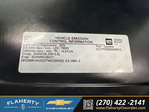 Used 2025 Chevrolet Corvette Z06 RWD image 13