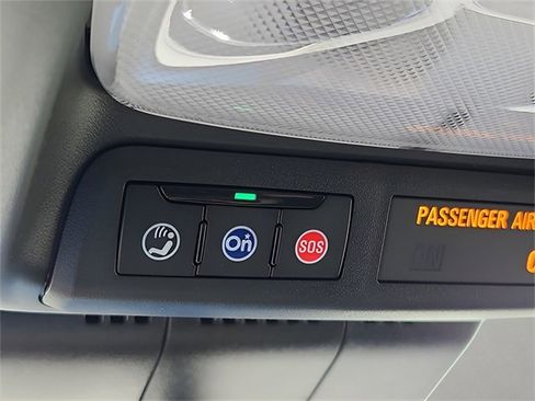 New 2025 GMC Canyon Elevation image 18