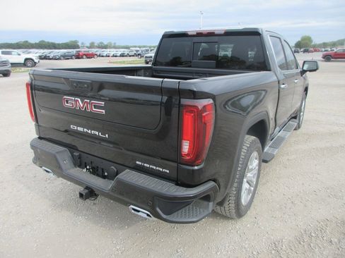 New 2026 GMC Sierra 1500 Denali image 4