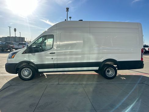 New 2026 Ford Transit 350 Base image 2