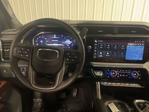 New 2026 GMC Sierra 3500 Denali Ultimate AWD/4WD image 14