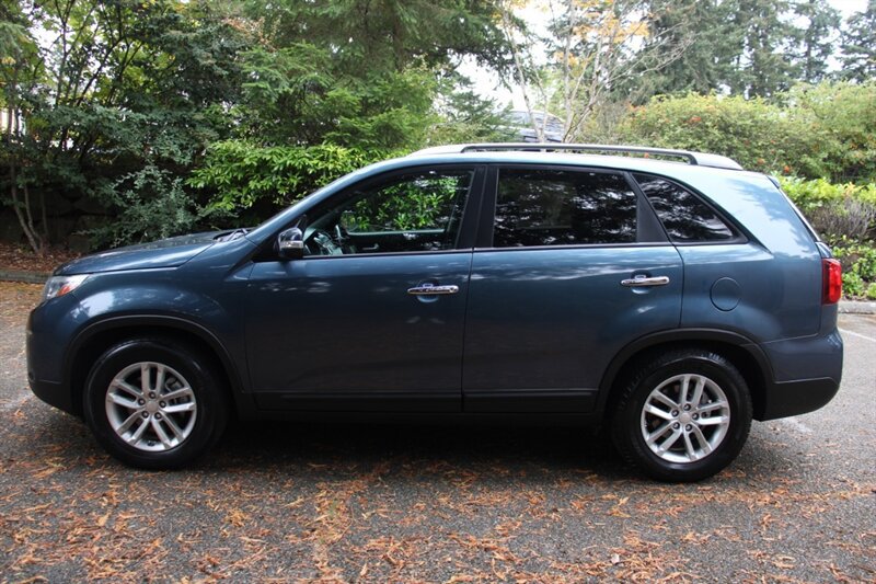 Used 2014 Kia Sorento LX FWD image 13