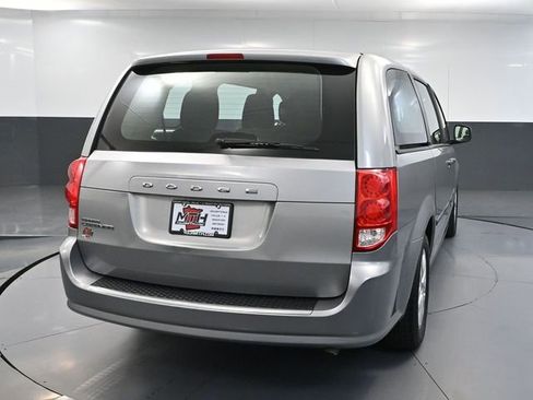 Used 2016 Dodge Grand Caravan American Value Package image 6