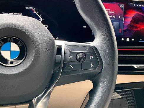 Certified 2025 BMW X2 xDrive28i image 24