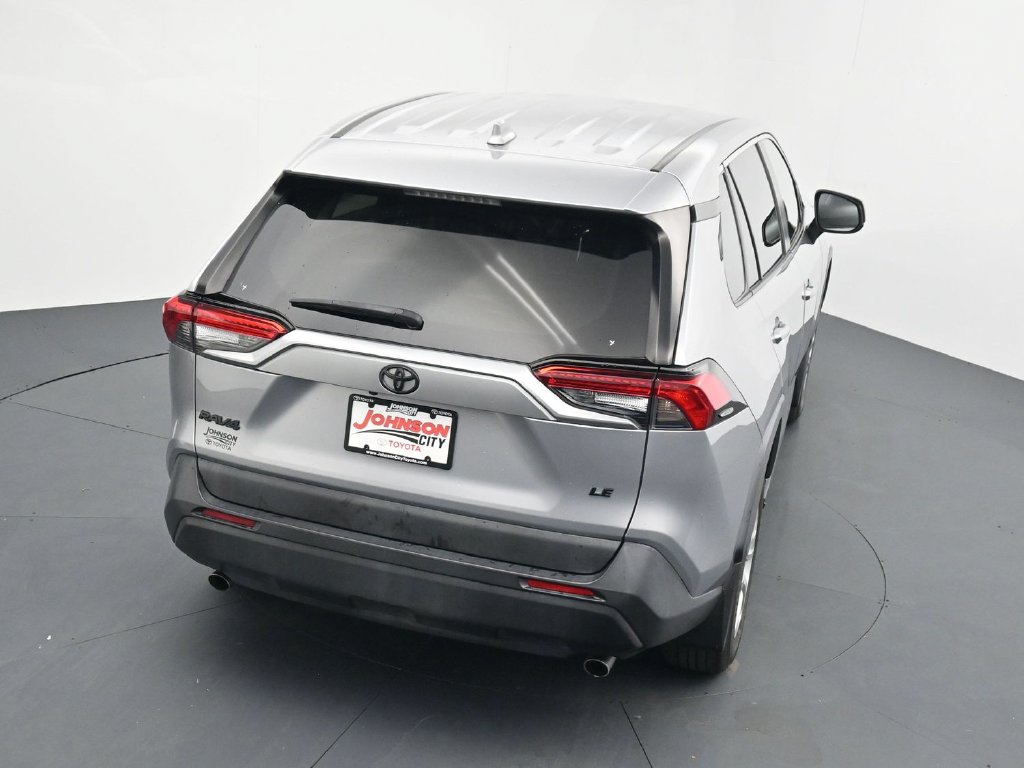 Used 2023 Toyota RAV4 LE FWD image 28