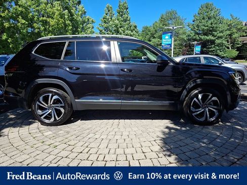 Certified 2023 Volkswagen Atlas SEL AWD/4WD image 9