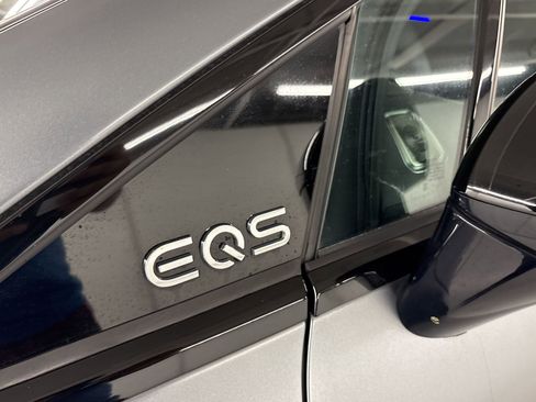 Certified 2023 Mercedes-Benz EQS AMG 4MATIC image 32