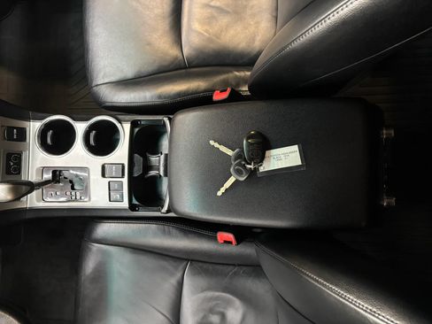 Used 2012 Toyota Highlander SE w/ Tow Pkg AWD/4WD image 21
