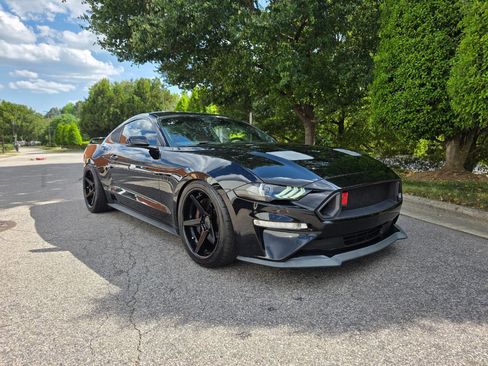 Used 2019 Ford Mustang GT Premium w/ GT Performance Package image 7
