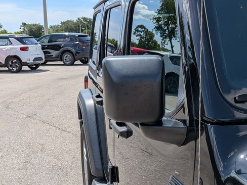 Used 2020 Jeep Wrangler Unlimited Sport S AWD/4WD image 12