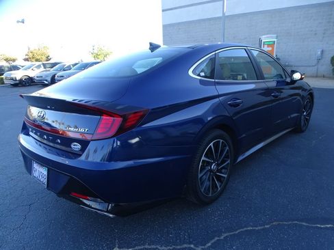 Used 2021 Hyundai Sonata Limited w/ Cargo Package FWD image 4