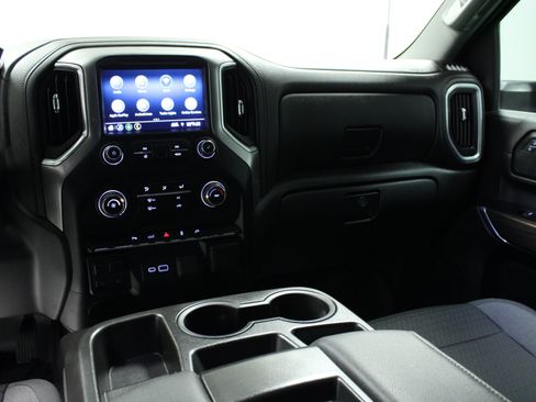 Used 2022 Chevrolet Silverado 2500 LT AWD/4WD image 19