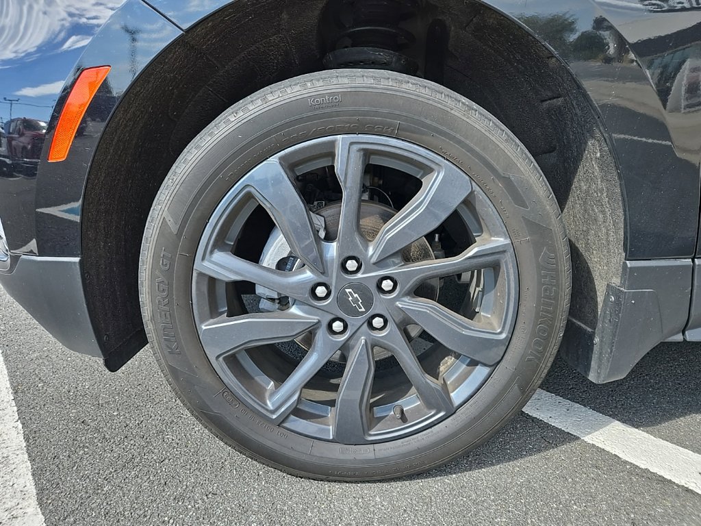 Used 2024 Chevrolet Equinox RS AWD/4WD image 9