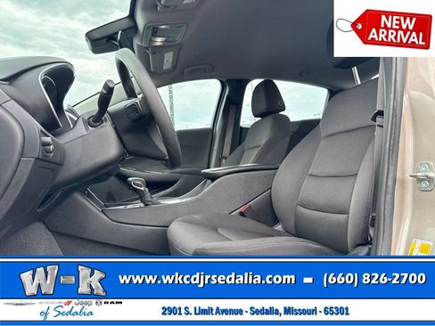 Used 2024 Chevrolet Malibu LT FWD image 19