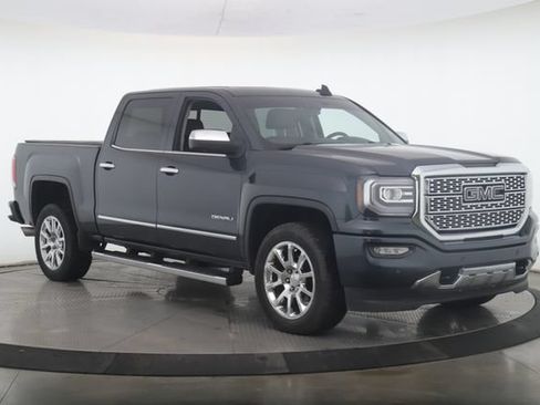 Used 2018 GMC Sierra 1500 Denali AWD/4WD image 2