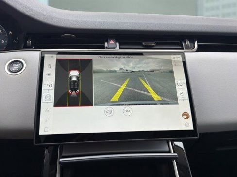 Used 2024 Land Rover Range Rover Evoque S AWD/4WD image 26