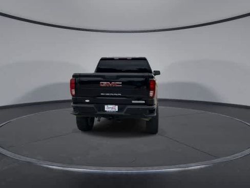 Used 2024 GMC Sierra 1500 Elevation AWD/4WD image 7