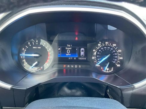 Used 2016 Ford Edge SEL FWD image 14