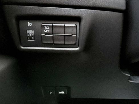 Used 2019 MAZDA CX-5 Sport image 32