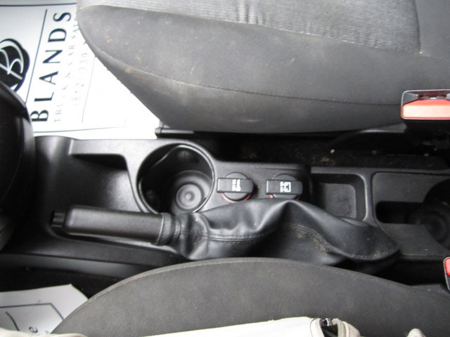 Used 2022 RAM ProMaster City Tradesman FWD image 21