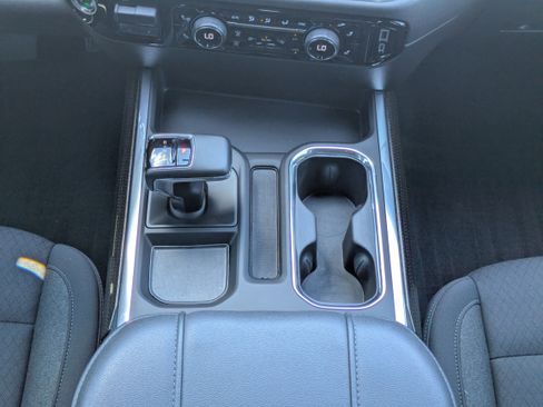 Used 2025 Chevrolet Silverado 1500 RST w/ Convenience Package II image 6