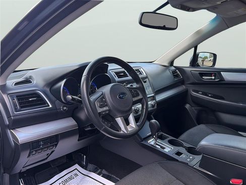 Used 2015 Subaru Outback 2.5i Premium AWD/4WD image 11