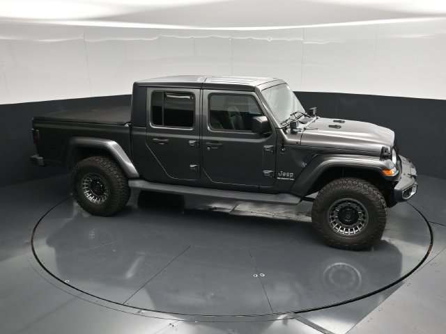 Used 2020 Jeep Gladiator Overland w/ Trailer Tow Package AWD/4WD image 47