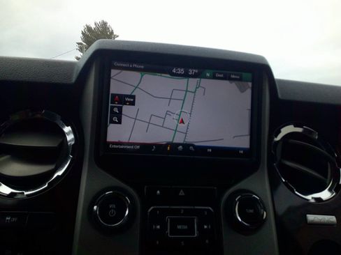 Used 2015 Ford F250 Lariat w/ Lariat Ultimate Package image 25