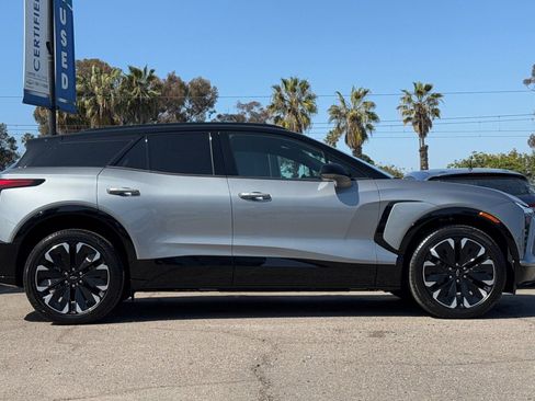 New 2025 Chevrolet Blazer EV RS image 3