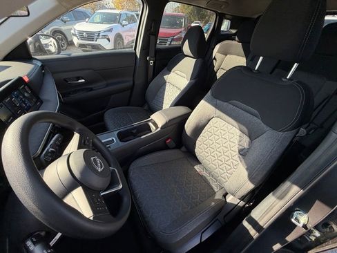 New 2026 Nissan Kicks SV w/ SV Premium Package FWD image 11