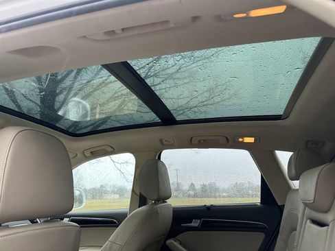 Used 2013 Audi Q5 2.0T Prestige w/ Comfort Pkg image 10