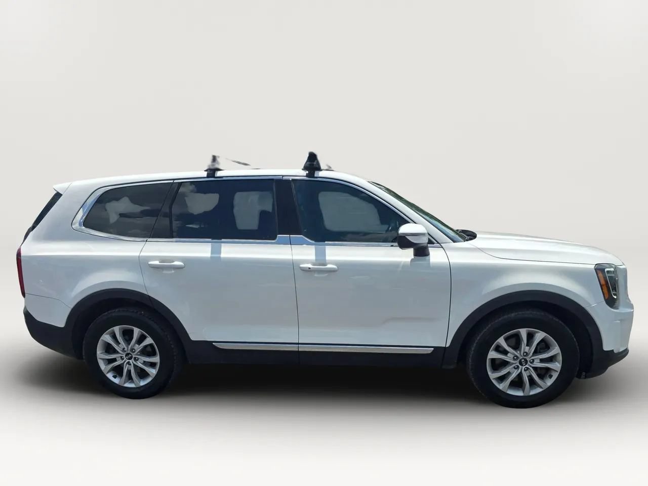 Used 2021 Kia Telluride LX AWD/4WD image 5