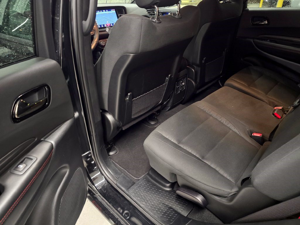 Used 2025 Dodge Durango GT RWD image 28