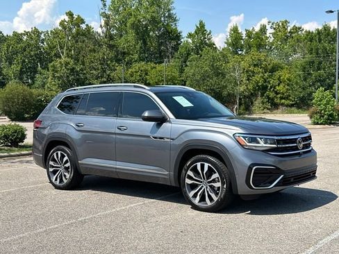 Used 2023 Volkswagen Atlas SEL Premium AWD/4WD image 7