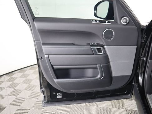 Used 2021 Land Rover Range Rover Sport HST image 25