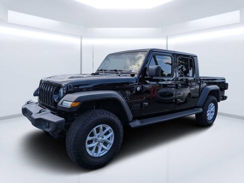 Used 2020 Jeep Gladiator Sport w/ Quick Order Package 24S AWD/4WD image 7