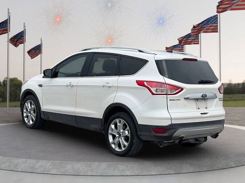 Used 2015 Ford Escape Titanium FWD image 5