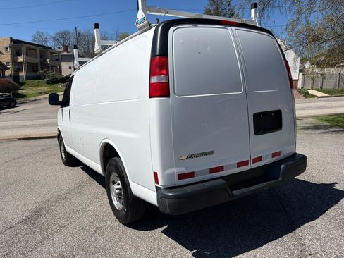 Used 2020 Chevrolet Express 2500 w/ Driver Convenience Package image 7