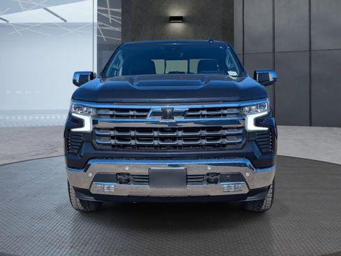 Used 2024 Chevrolet Silverado 1500 LTZ image 9