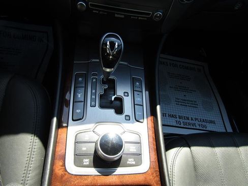 Used 2013 Hyundai Equus Ultimate image 22